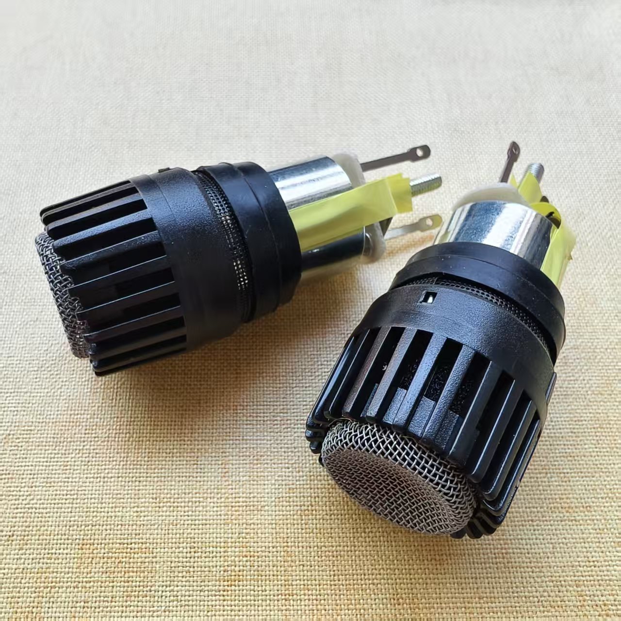 2 шт. вращающиеся сменные капс – обзор и цена Shure Mic Mv7